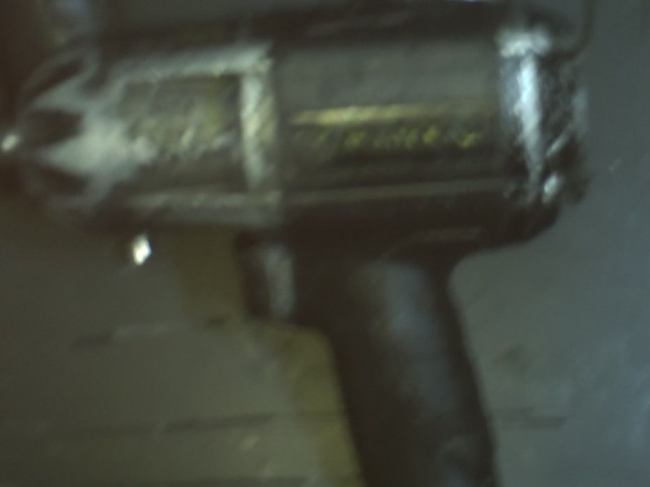 tres maquinas pneumaticas marca RC