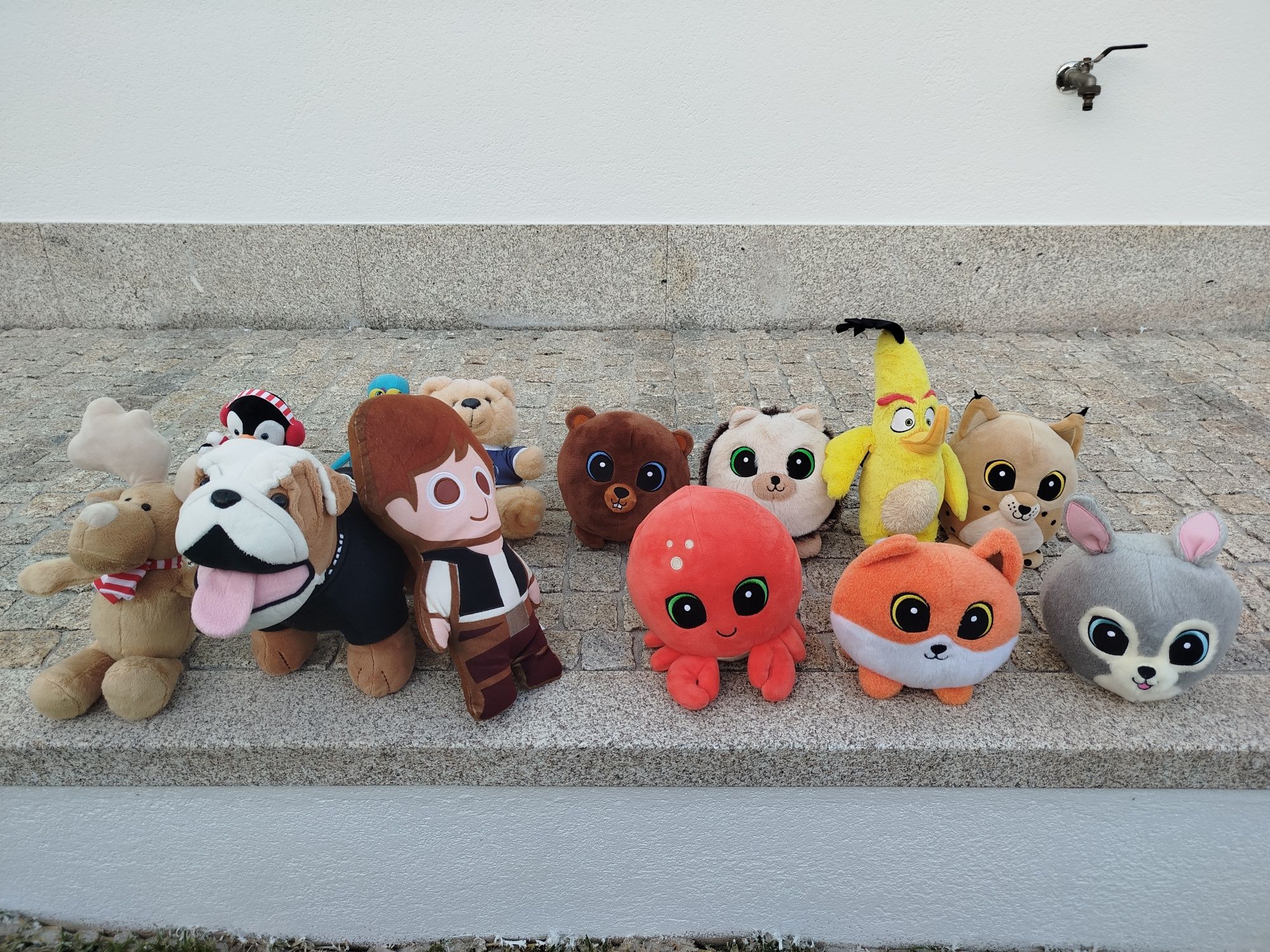 Peluche - todos que estão nas fotos