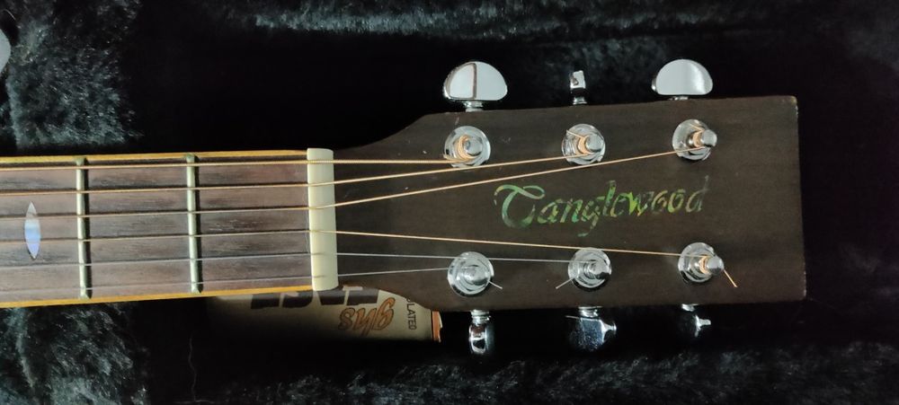 Guitarra Tanglewood TW 155 as