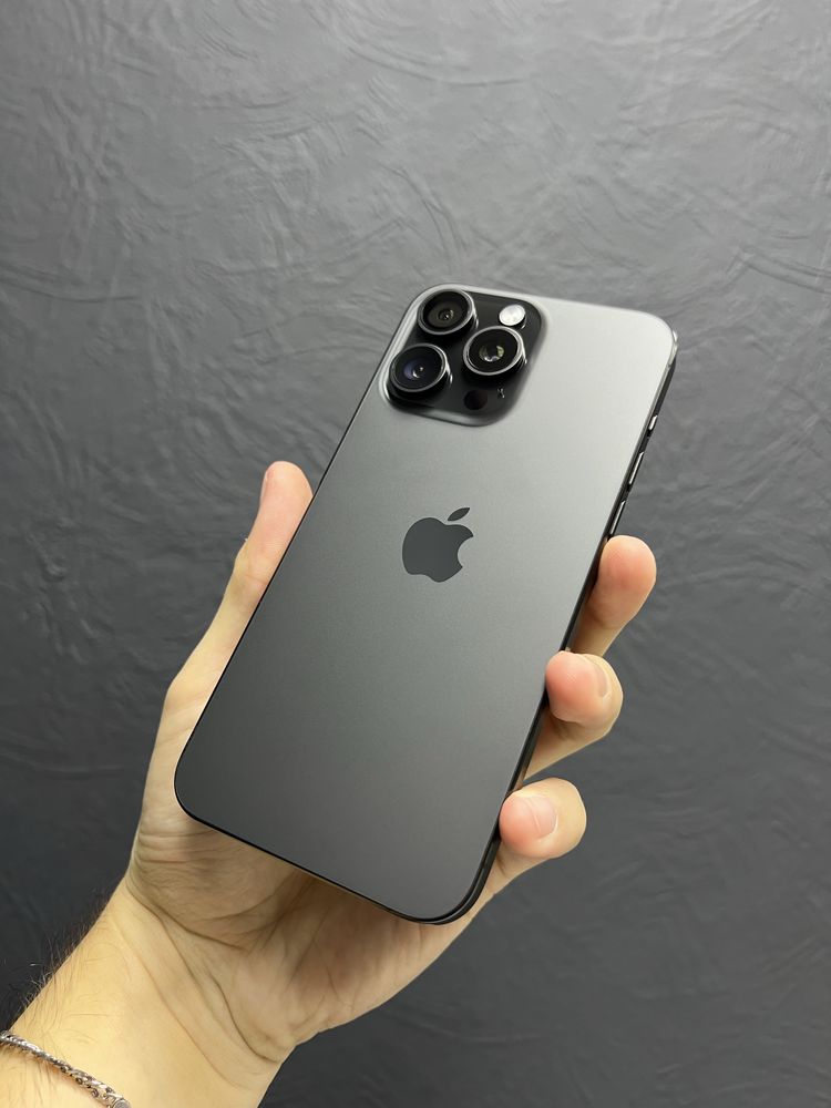 iPhone 15 Pro Max 256Gb Black Titanium Neverlock Відмінний стан