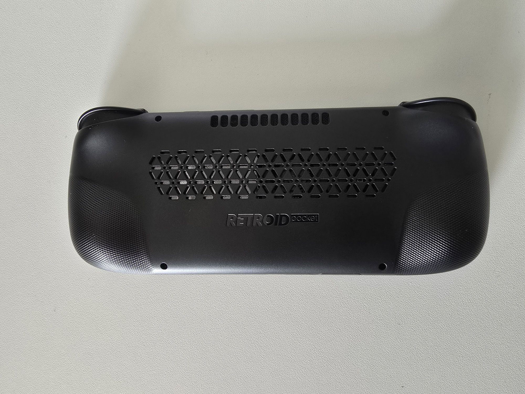 Retroid Pocket 5