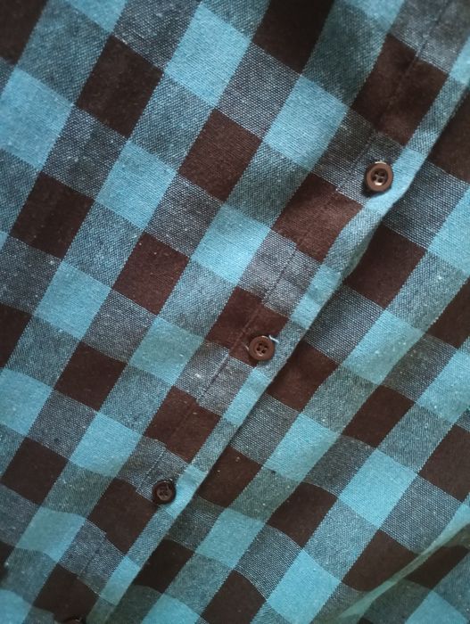 Camisa Quadrados Azul Preta