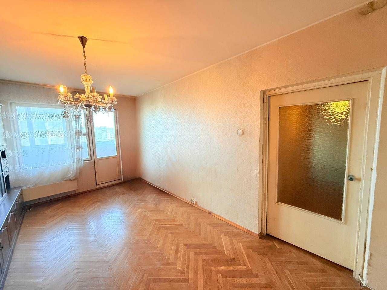 Продаж 2к квартири Рональда Рейгана 30а
