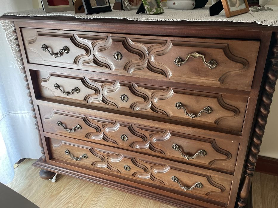 Mobilia de quarto de casal completa