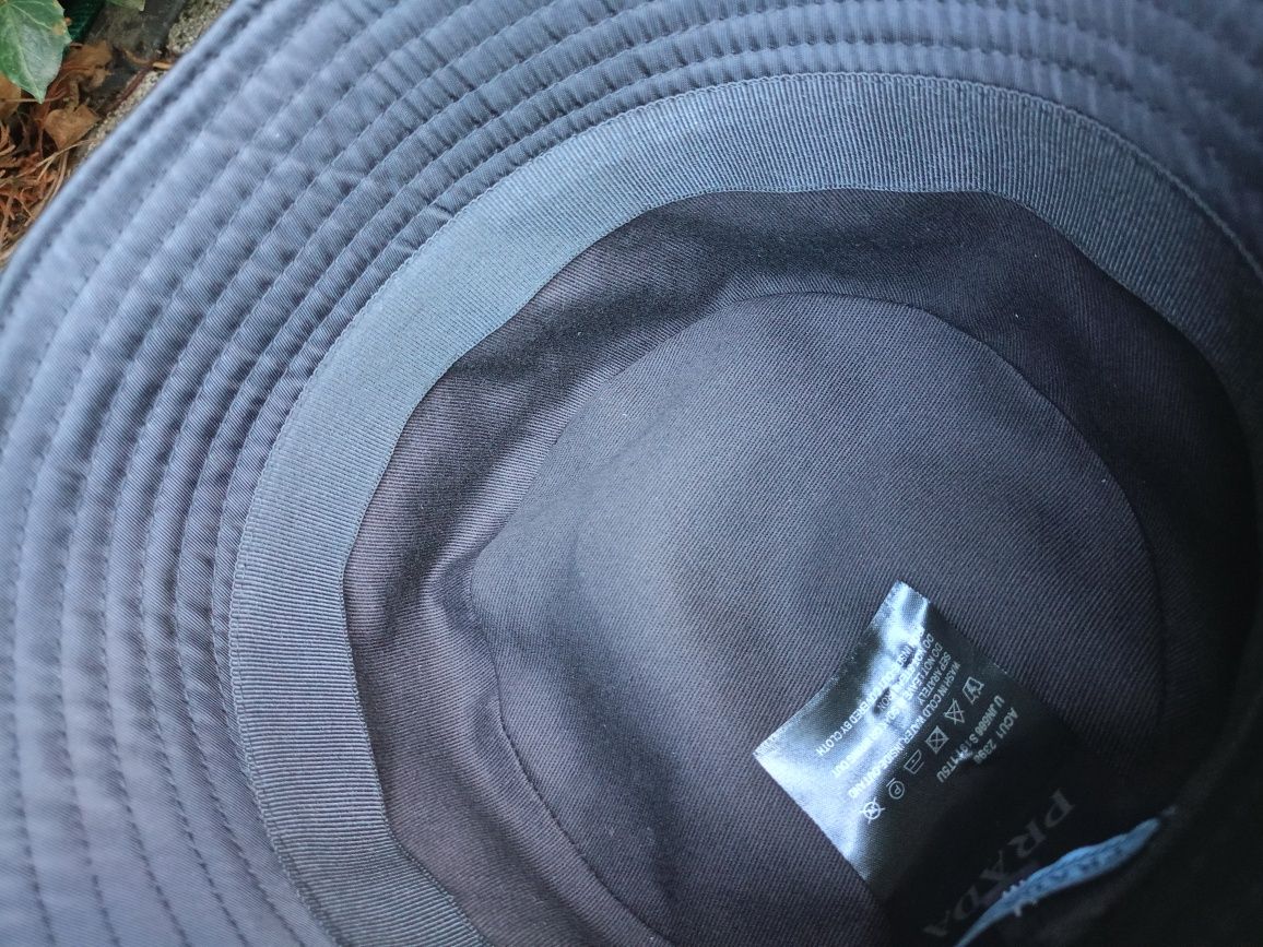 Prada czapka kapelusz panamka bucket