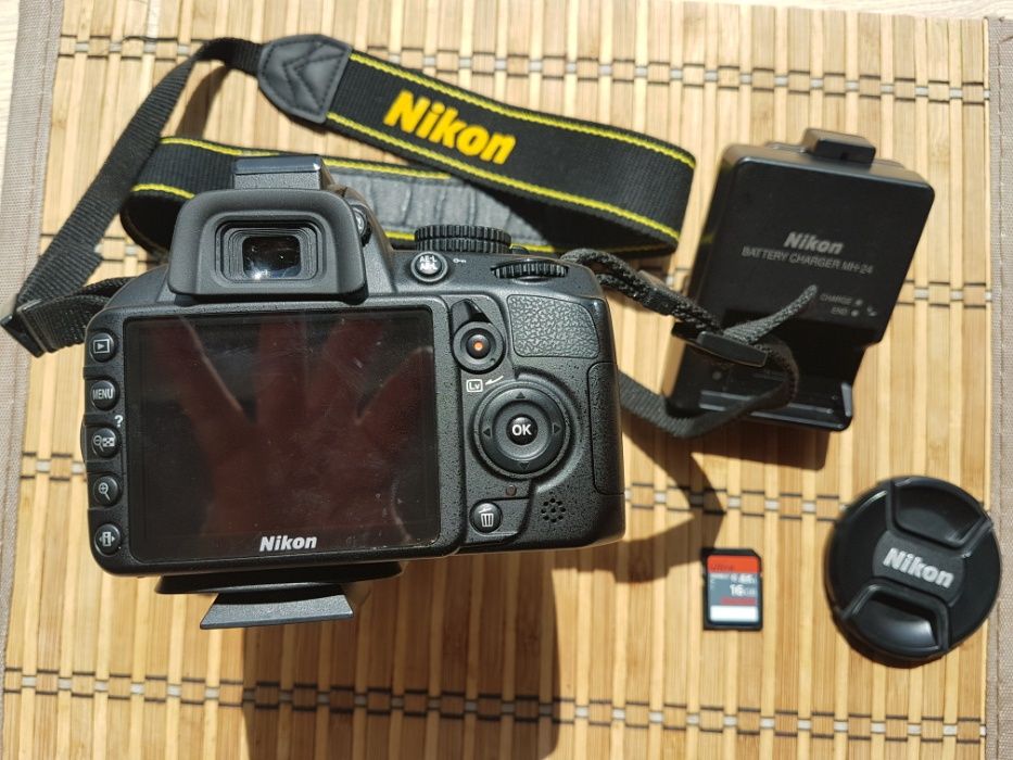 nikon d3100 obiektyw 18-105mm jak nowy