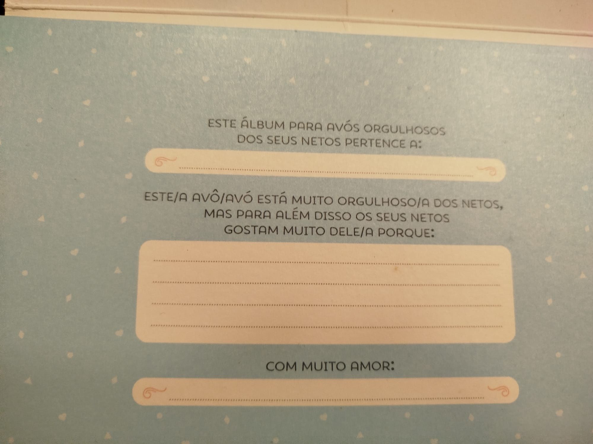 "Álbum para avós orgulhosos dos seus netos"