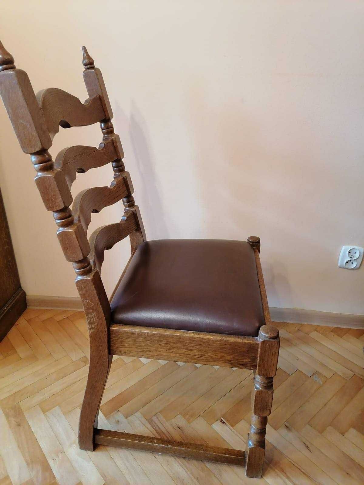 Krzesła dębowe, solidne, skórzane siedzisko 8szt