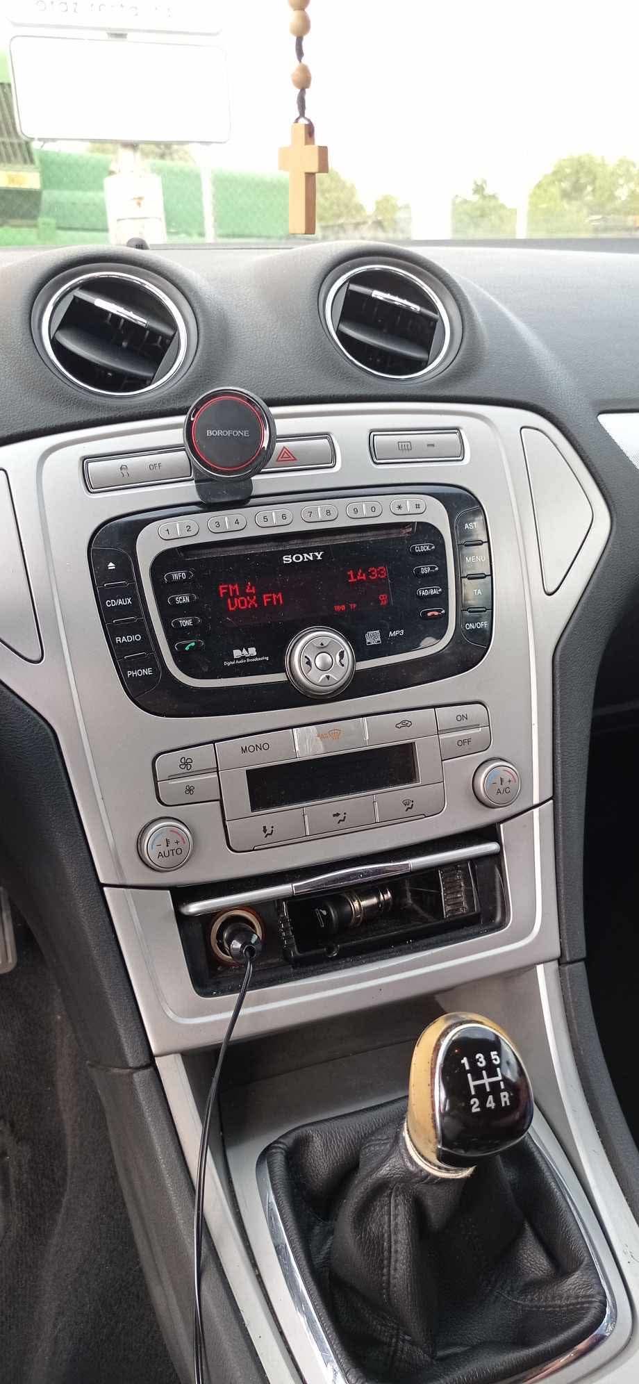 Ford Mondeo mk4.