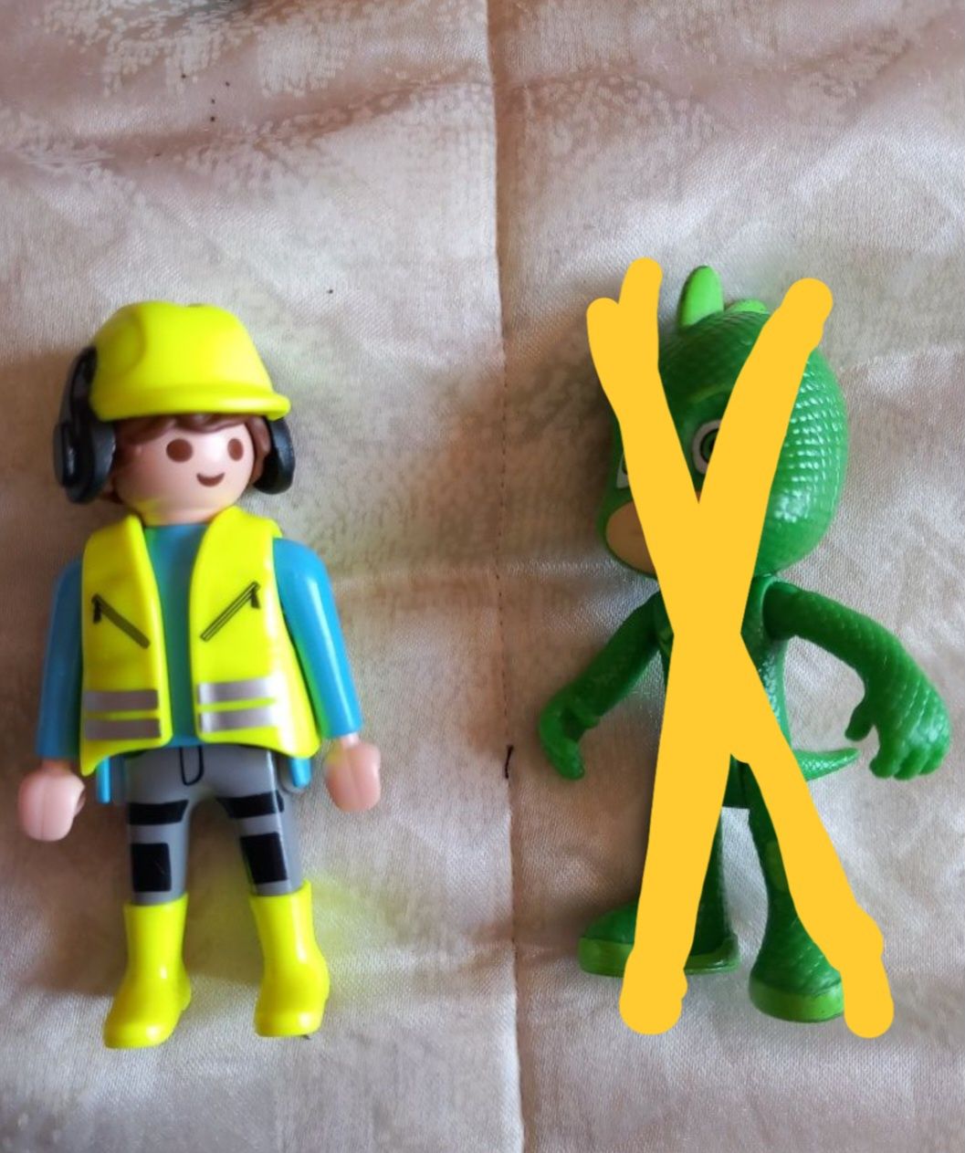Varios Bonecos e Figuras