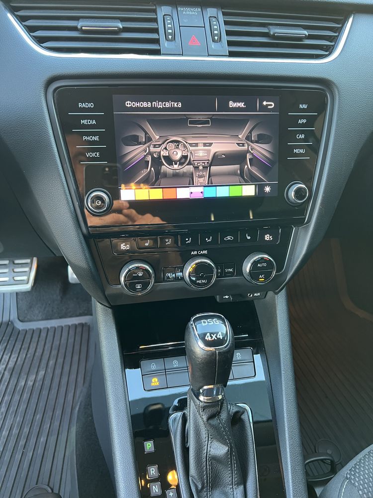 SKODA SCOUT 2018 рік