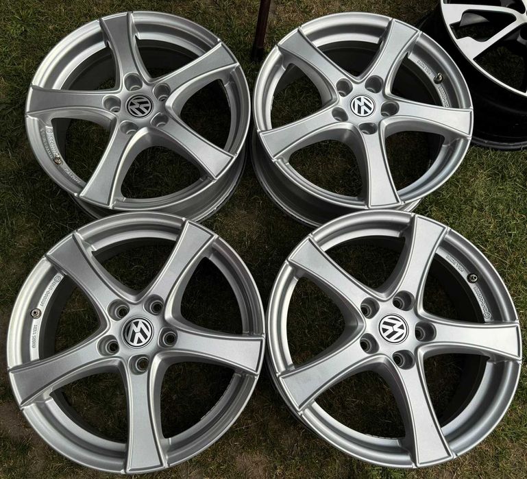 Alufelgi 5x112 r17 VW Touran Tiguan Passat B6 B7 Golf Jetta Sharan 37#