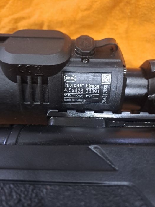 Mira nocturna youkon 4.5 em mt bom estado.