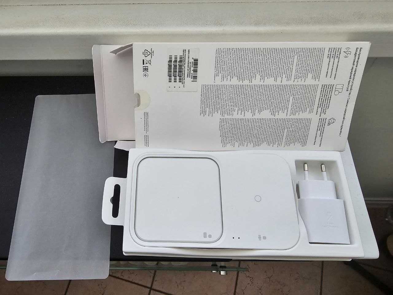 Бездротовий З/П Samsung 15W Wireless Charger Duo with TA White