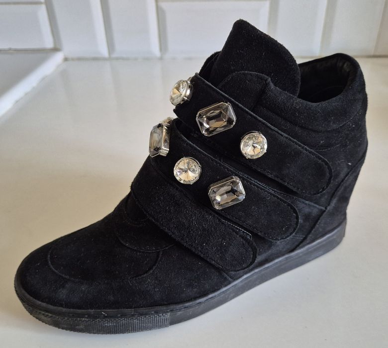 GINO ROSSI roz. 39 botki na koturnie skóra zamszowa super stan