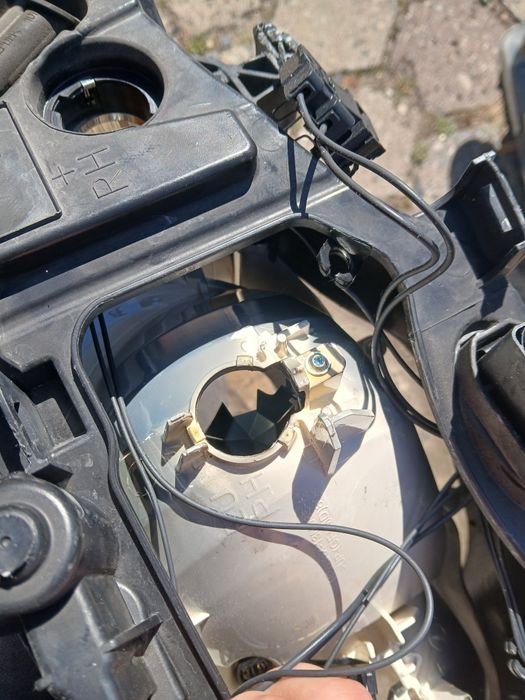 Lampa przód prawa Ford Mondeo MK4 EUROPA Oryginalna