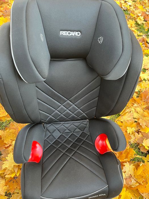 Fotelik recaro monza nova II 2 wiek 3-12 waga 15-36 kg