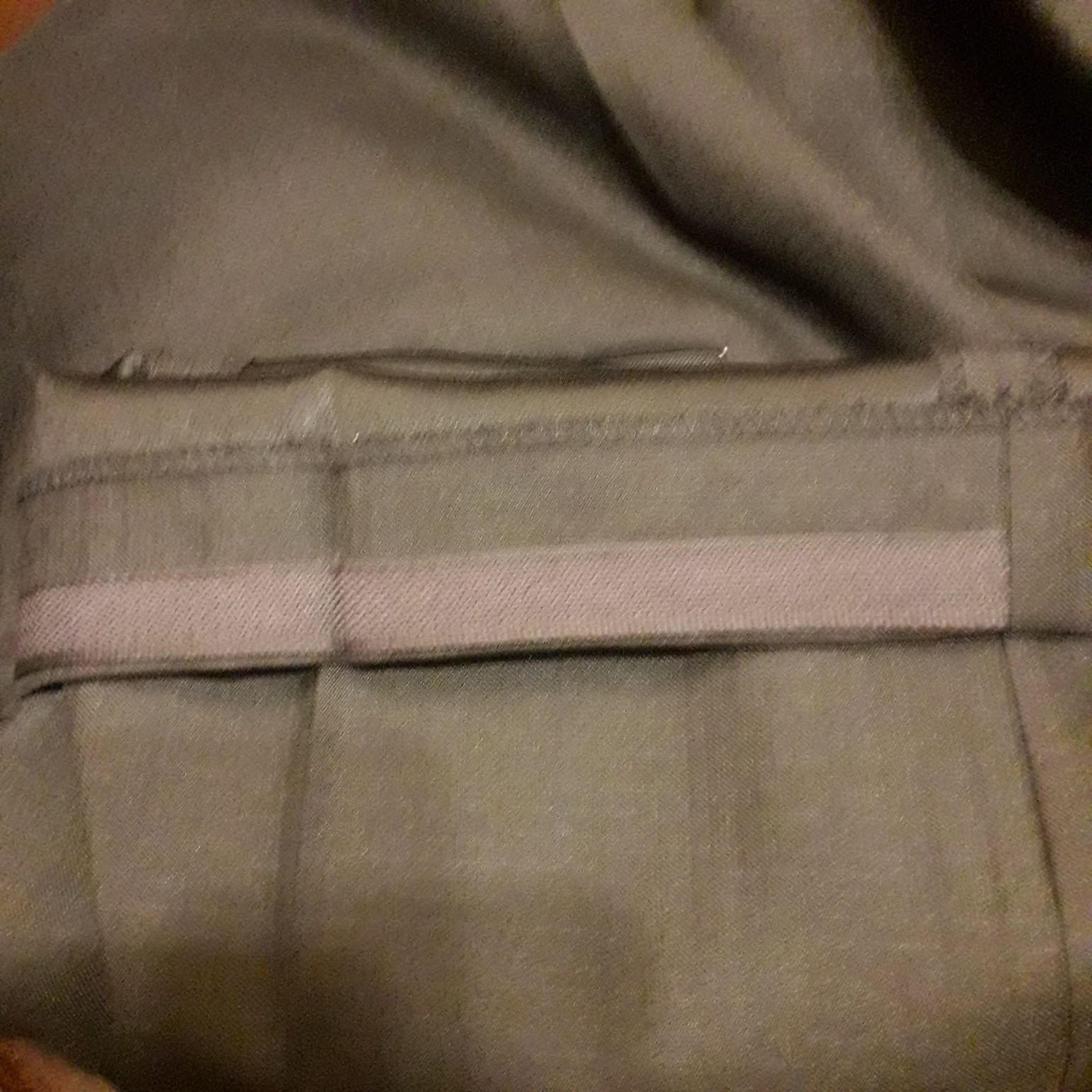 Nowe męskie  czarne spodnie garniturowe rozmiar M