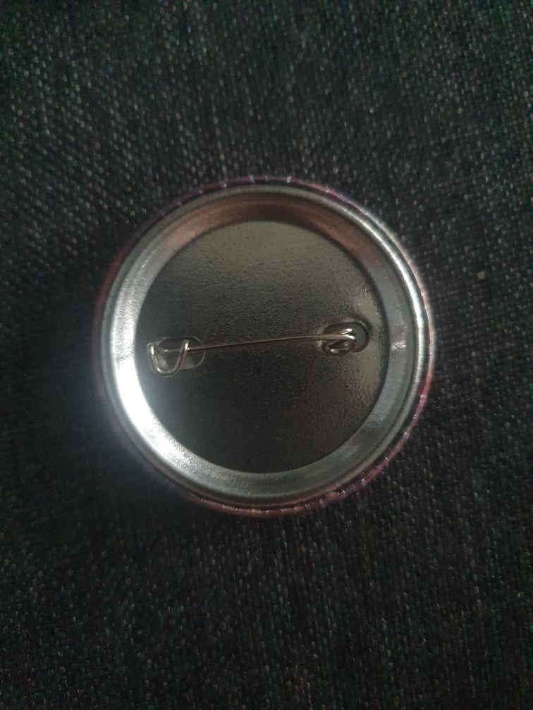 Adam hazbin hotel przypinka 44mm button pin