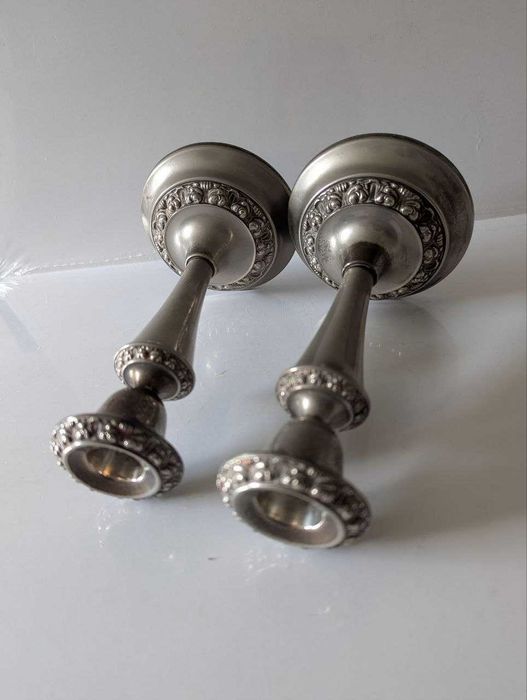 Пара вінтажних посріблених підсвічників  IANTHE  Англія 18 см