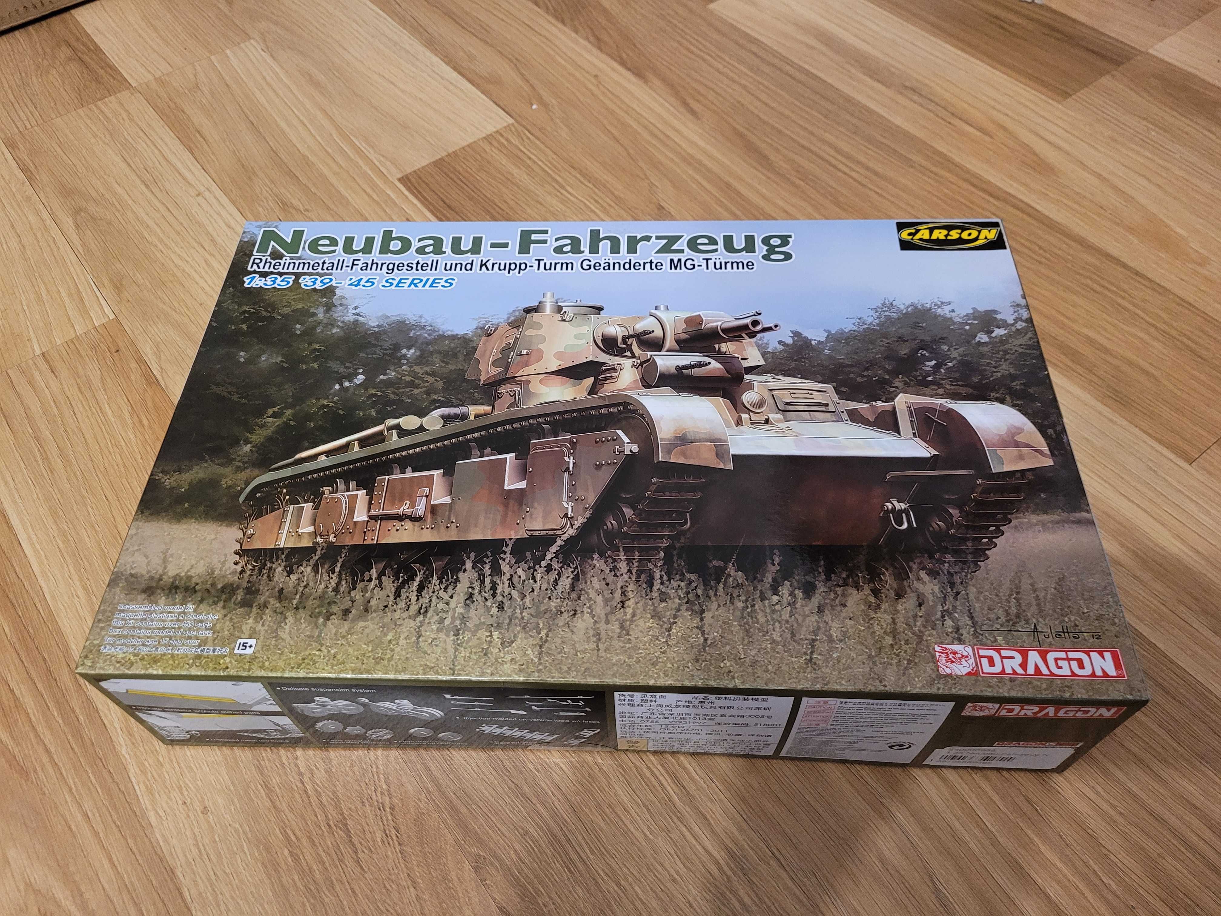 * Dragon - 1:35 * Neubau-Fahrzeug