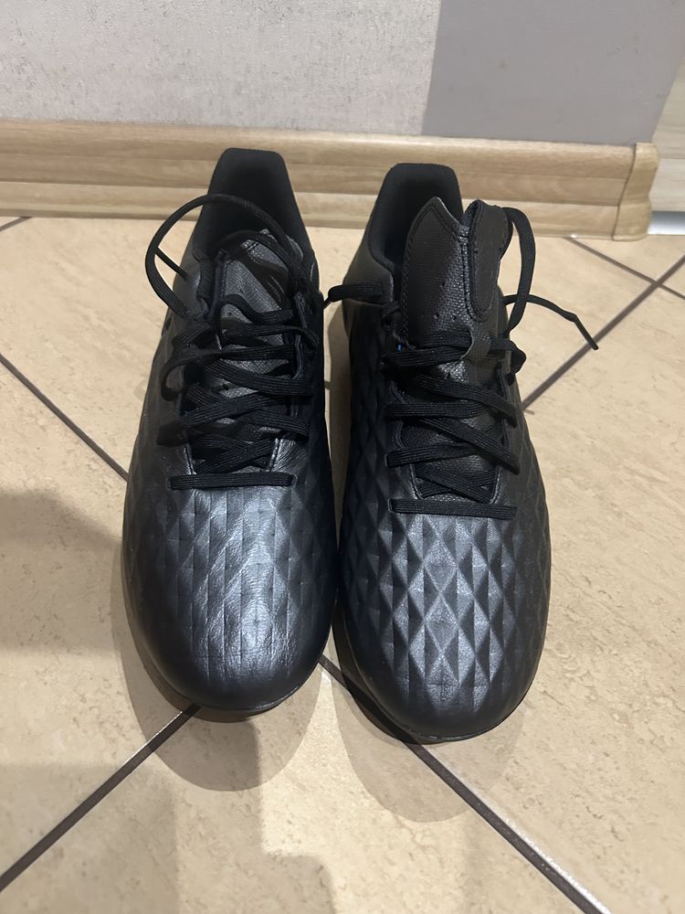 Nowe korki Nike Tiempo Legend 8 Academy MG, 42,5, lanki