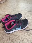 Buty sportowe NIKE