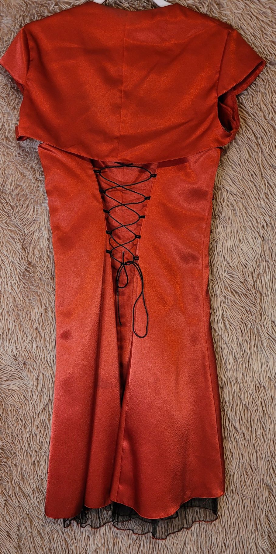Czerwona sukienka z bolerkiem  rozmiar M