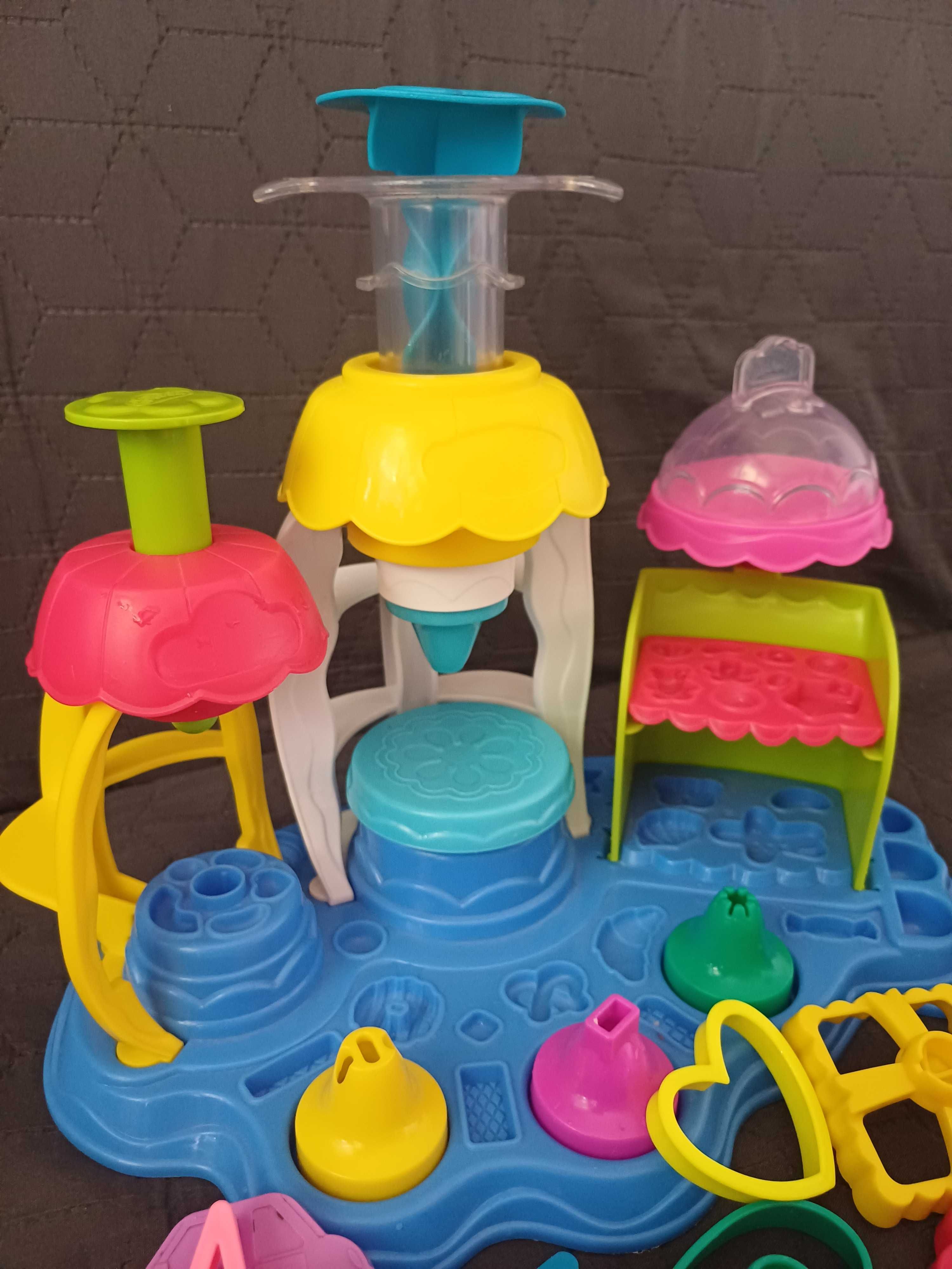 Набір Play Doh фабрика десертів цукерок черепаха формочки
