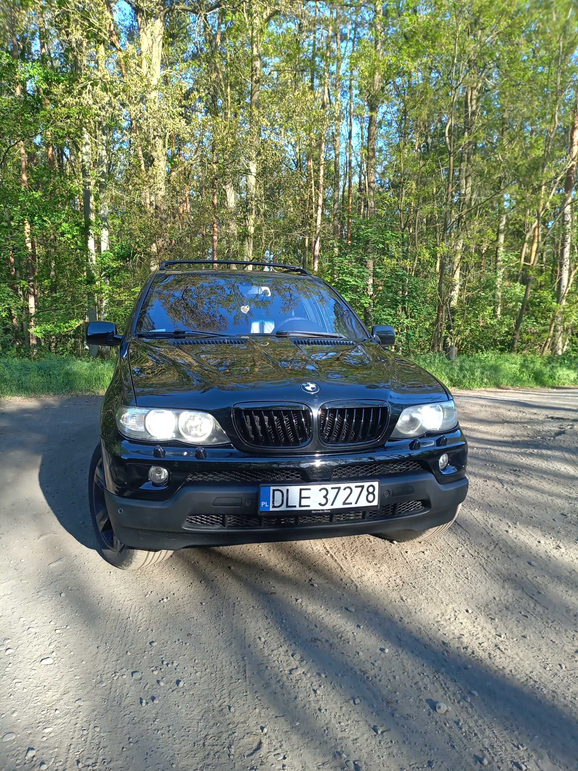 Sprzedam  BMW e 53 3 L Diesel 2005r