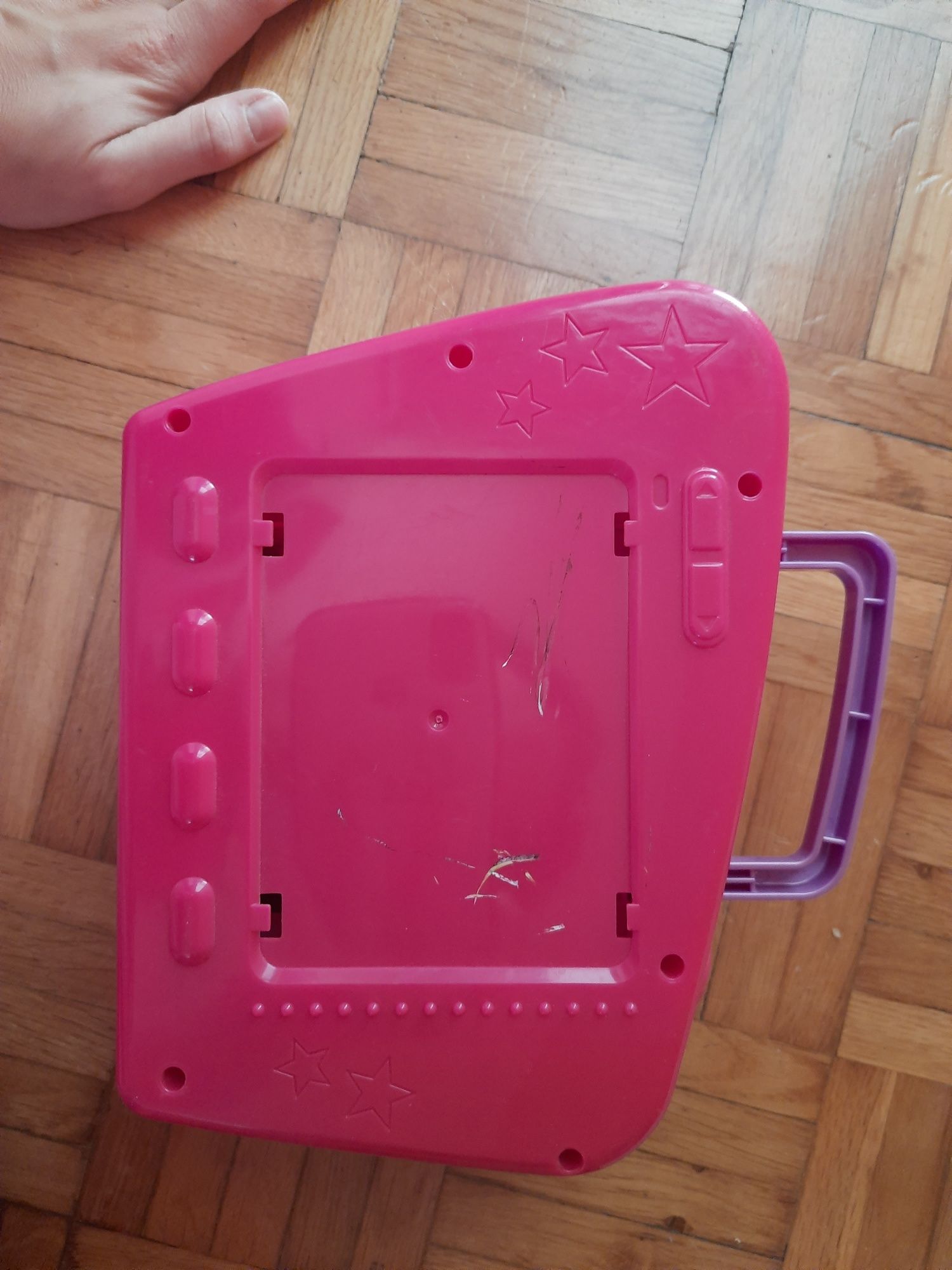 Polly pocket domek, garderoba w kształcie aparatu