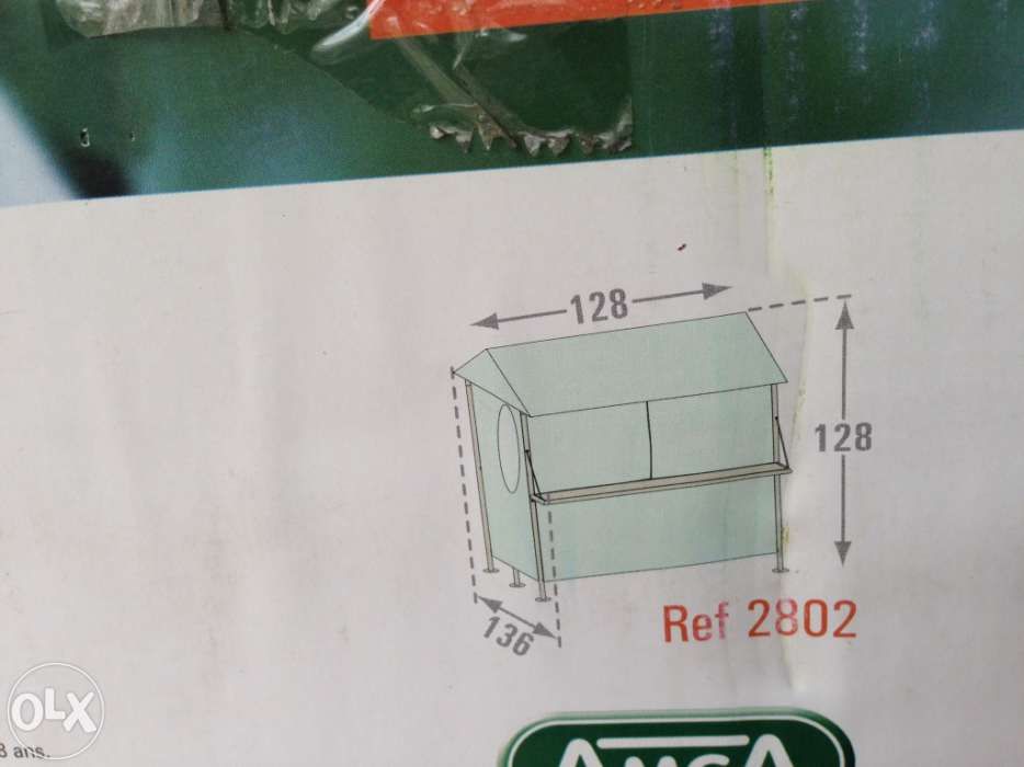 Vendo Tenda Nova (na Caixa) para brincar para Criança.