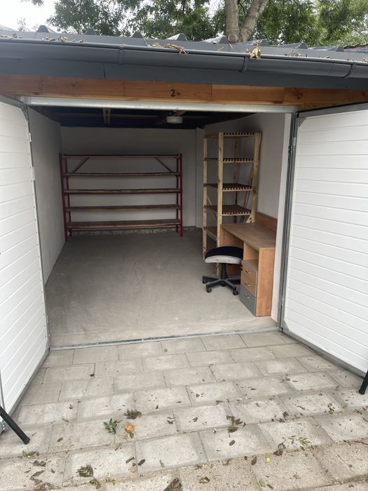 склад для речей ostatni magazyn box self storage 15 m2