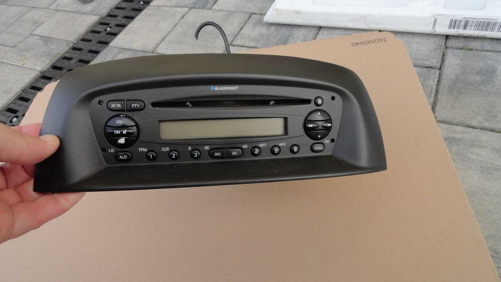 Radio Samochodowe Punto 2 Cd oryginalne Blaupunkt