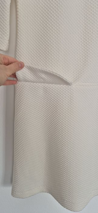 Elegancka biała sukienka tunika M