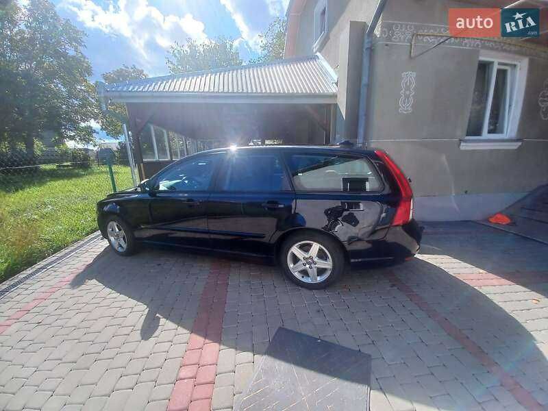 Продам Volvo V50 2009