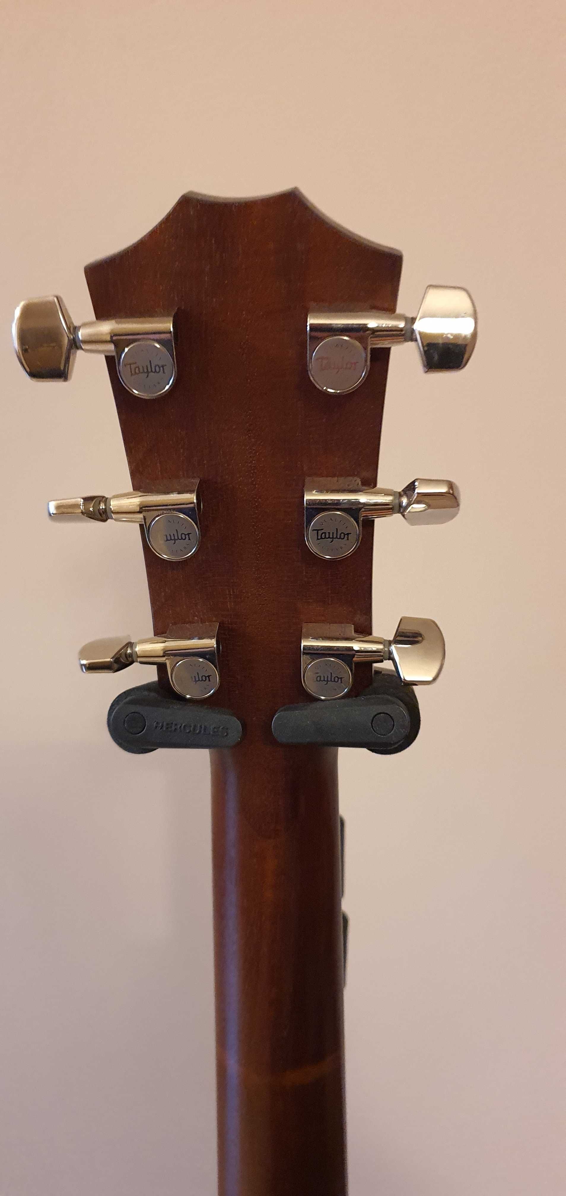Gitara elektro-akustyczna Taylor ad17