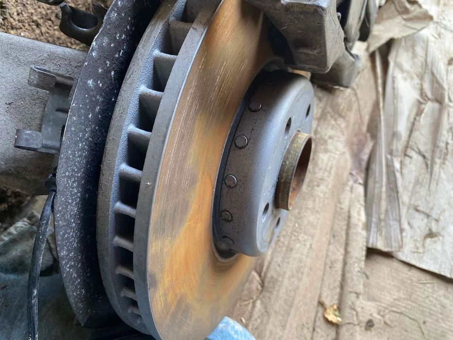 BMW F10 F11 535xd SWAP Hamulce Stan bdb