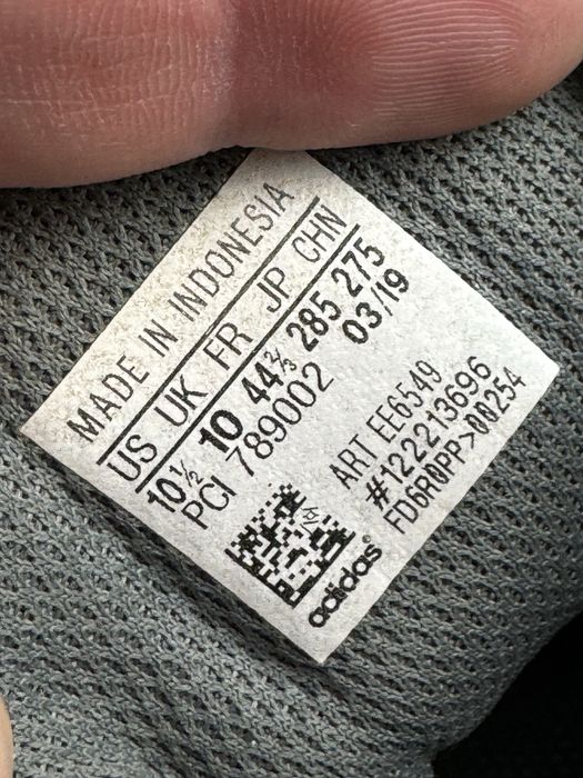 Кросівки Adidas  la tainer  розмір 44 28,5 см