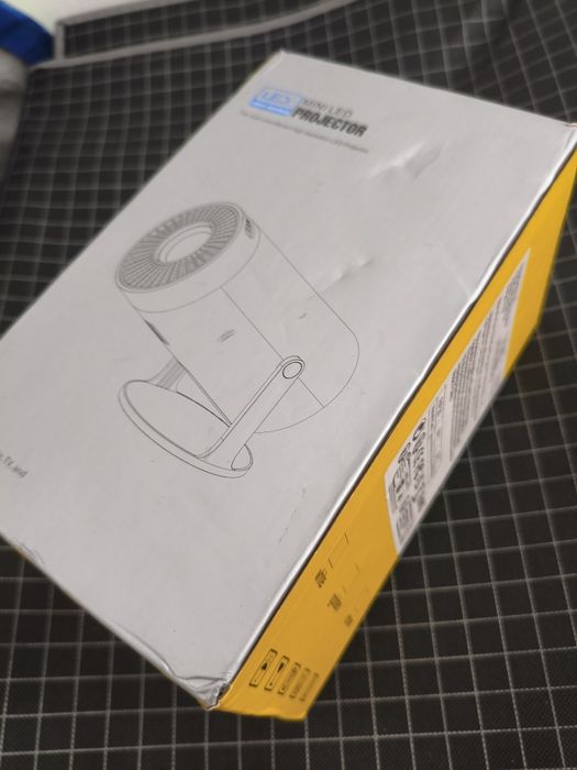Mini projetor LED