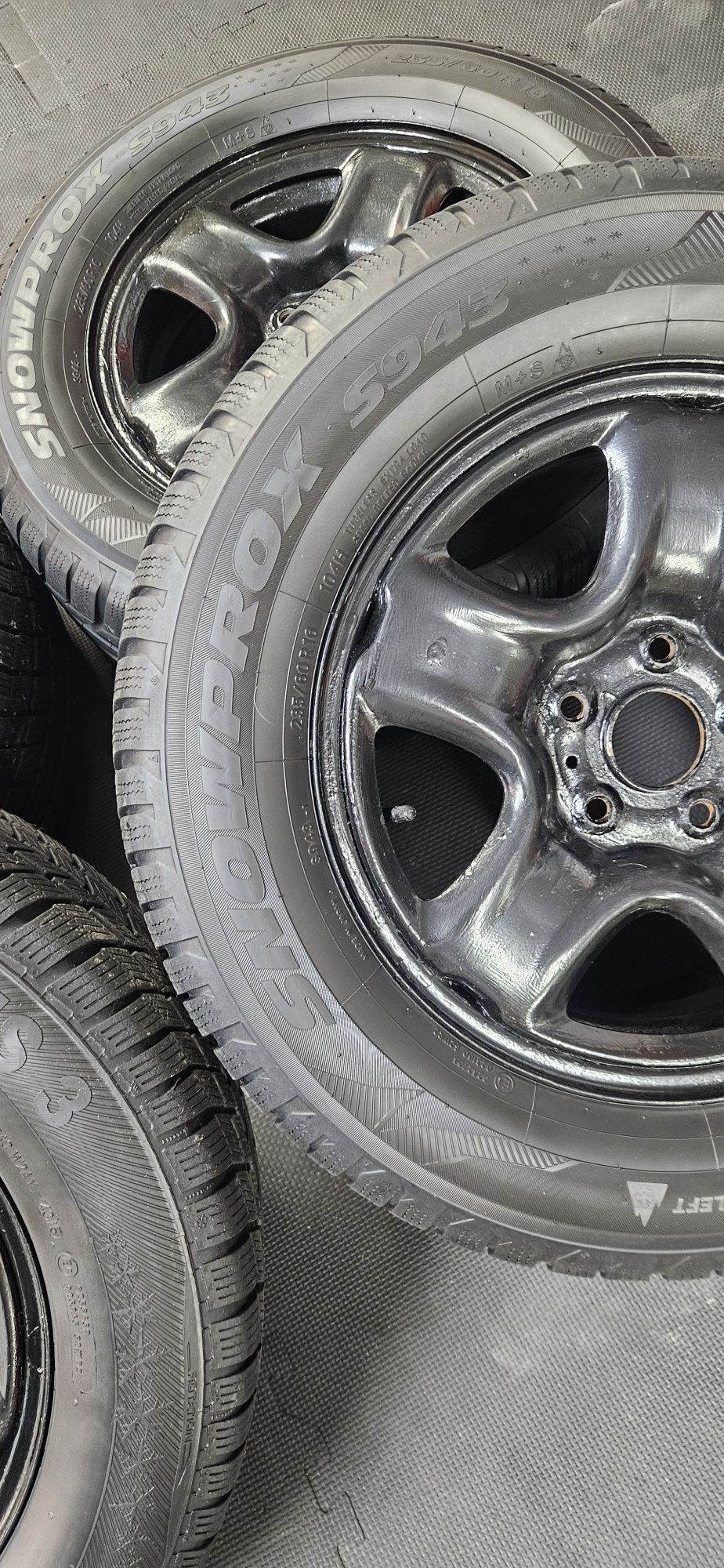 Koła toyota rav 4 2 II 235/60/16 Zimowe Idealne