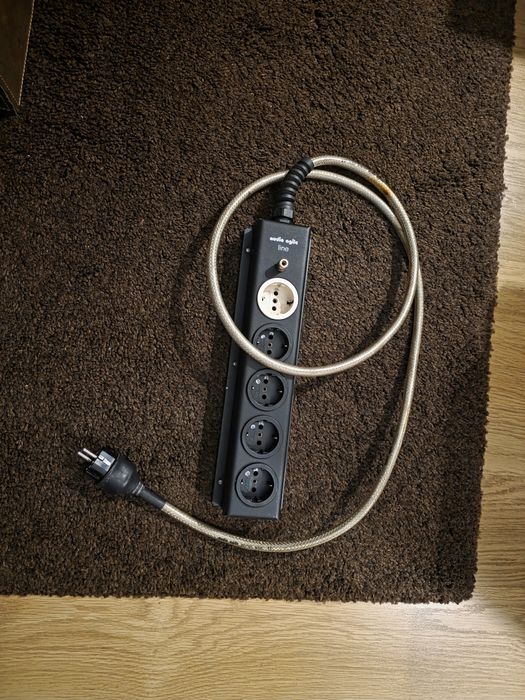 Régua Energia Audio Agile Line II