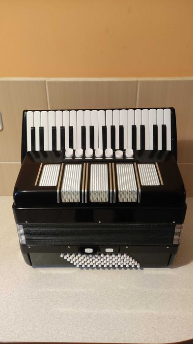 Sprzedam akordeon DELICJA