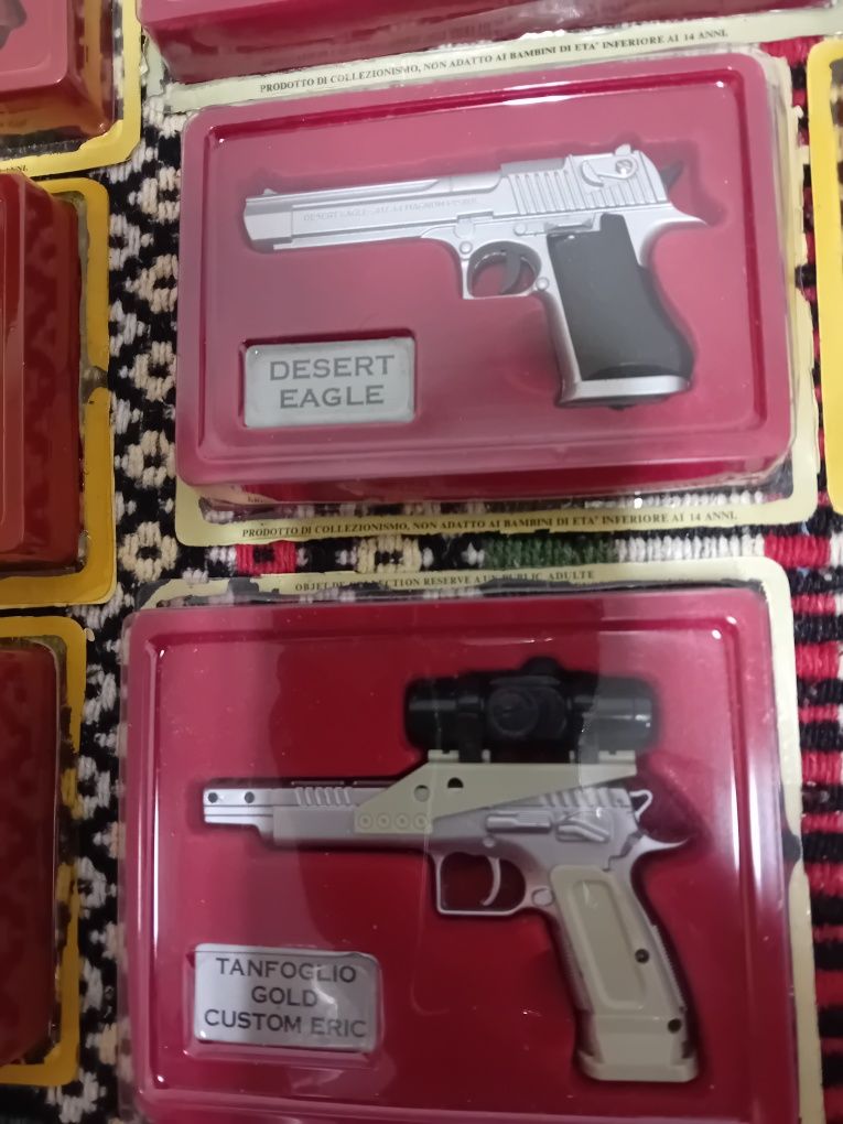 Coleção 54 replicas pistolas escala 1: 2.5