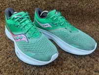 Кросівки літо жіночі оригінал Saucony 42,41 розмір.