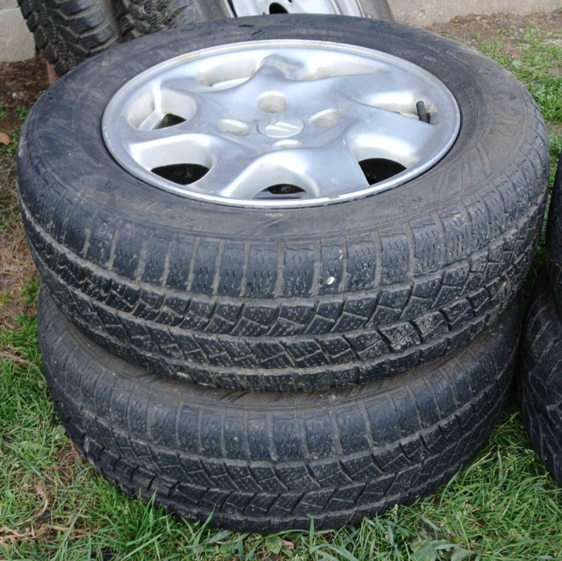 Sprzedam alufelgi koła  4x108 opony zimowe 195/65r15 z Citroena C5 I