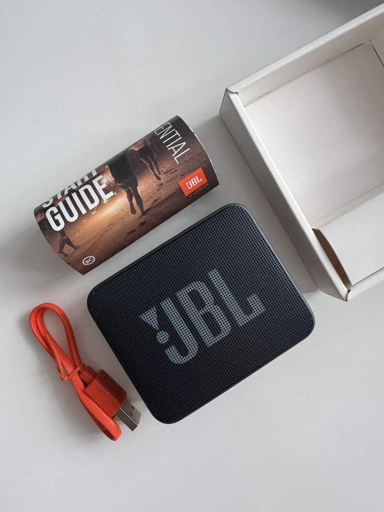 JBL Go Essential