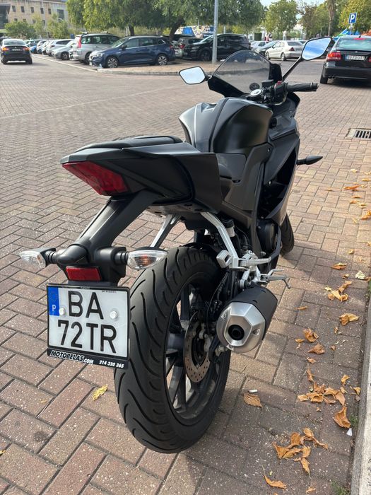 Yamaha R125 YZF ano 2023