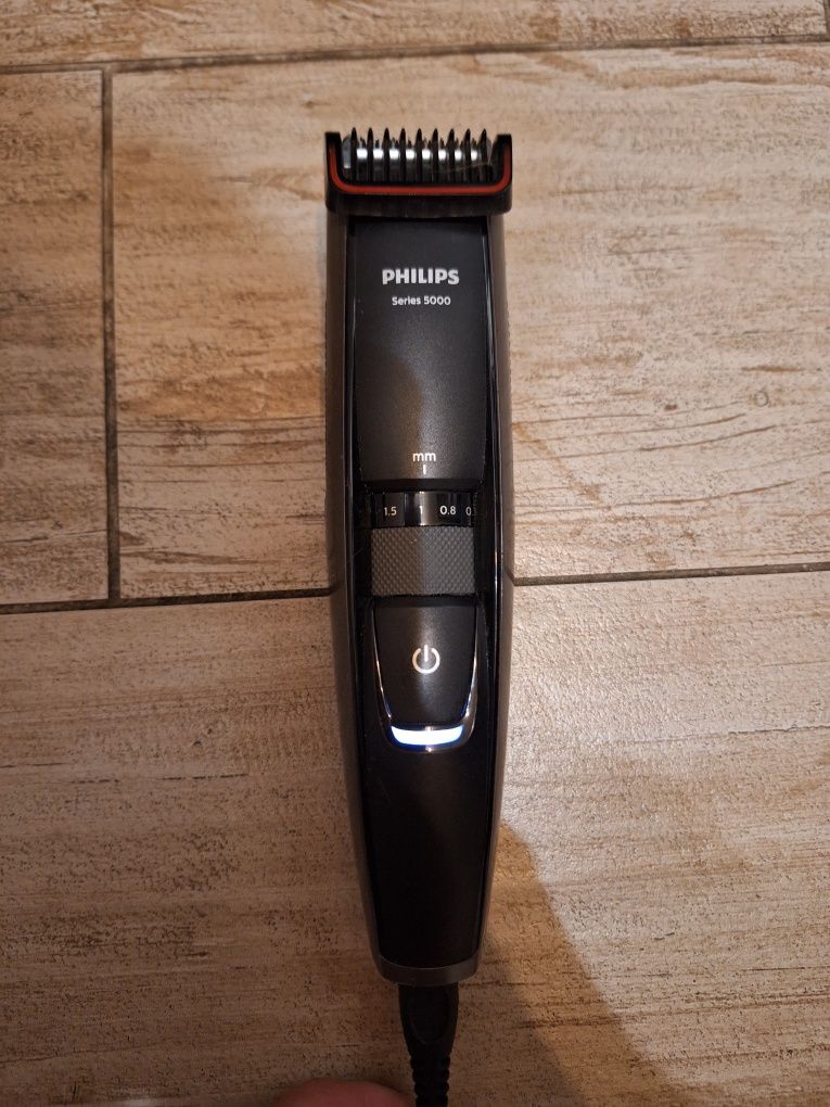 Тример, машинка для стрижки Philips series 5000 bt5200