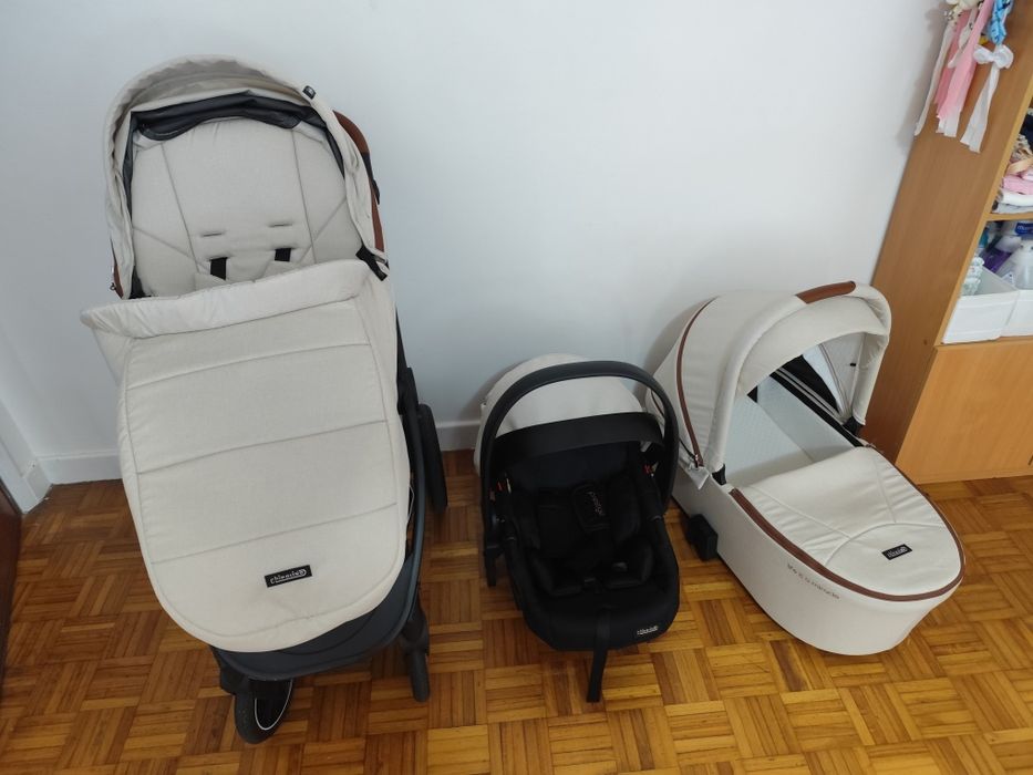 PRESTIGE carrinho de bebé trio até 22 kg Chipolino